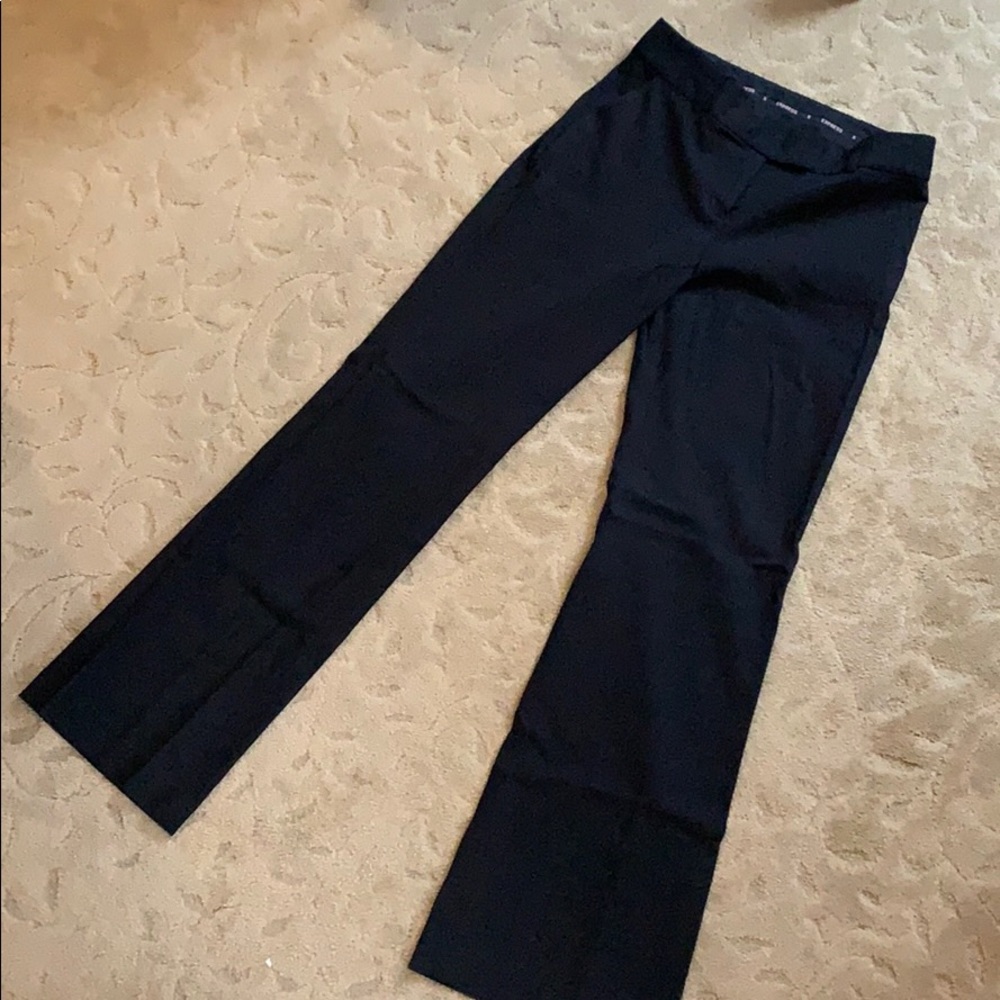 Correspondent trouser